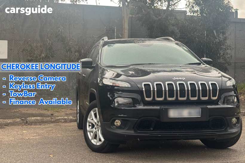 Black 2017 Jeep Cherokee SUV LONGITUDE 4X4