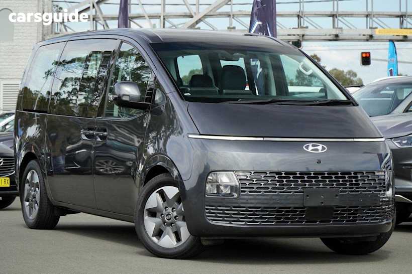 Grey 2021 Hyundai Staria SUV HIGHLANDER F