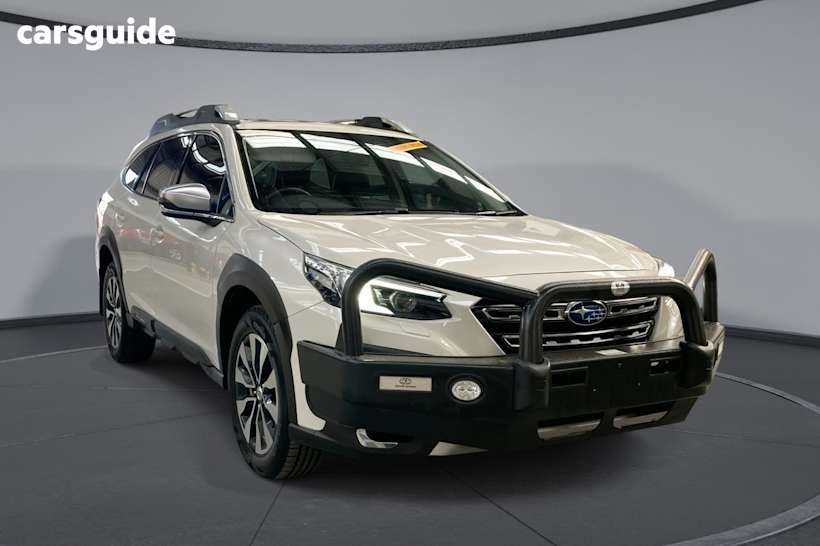White 2023 Subaru Outback Wagon Awd Touring