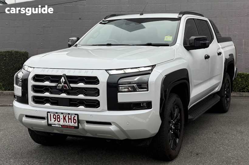 White 2024 Mitsubishi Triton Double Cab Pick Up Gsr (4X4)