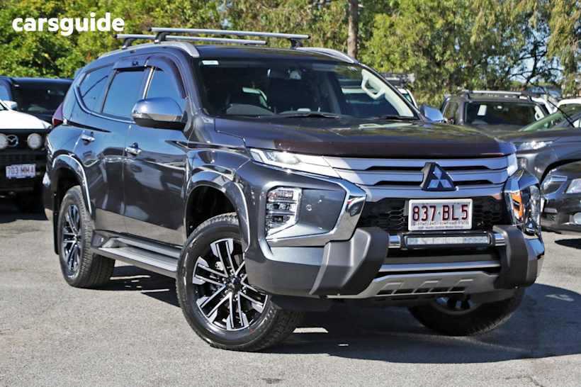 Grey 2021 Mitsubishi Pajero Sport SUV EXCEED 4X4