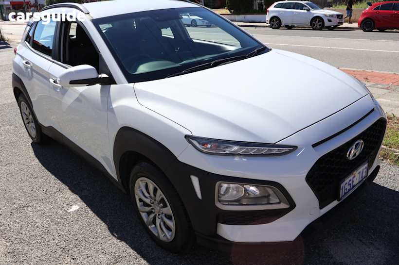 White 2018 Hyundai Kona Wagon Go (Fwd)