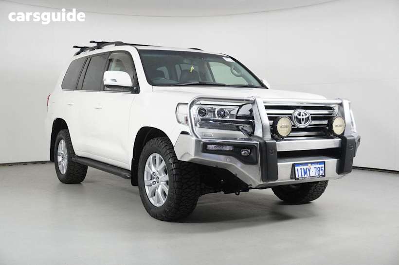 White 2018 Toyota Landcruiser Wagon Lc200 Vx (4X4)