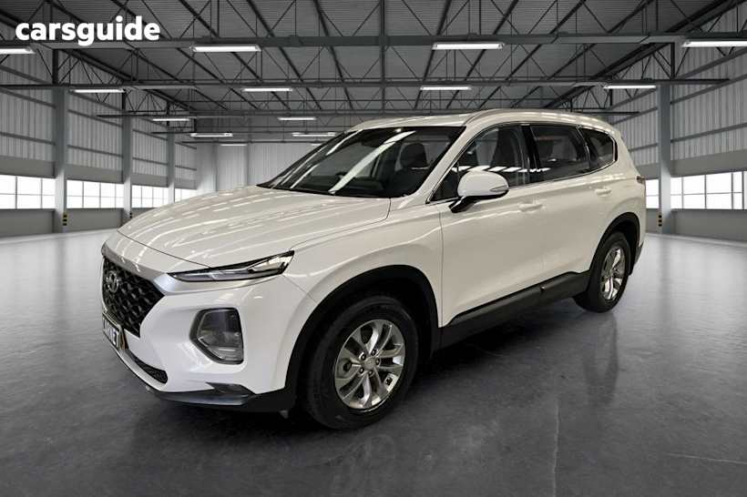 White 2020 Hyundai Santa FE Wagon Active (Awd)