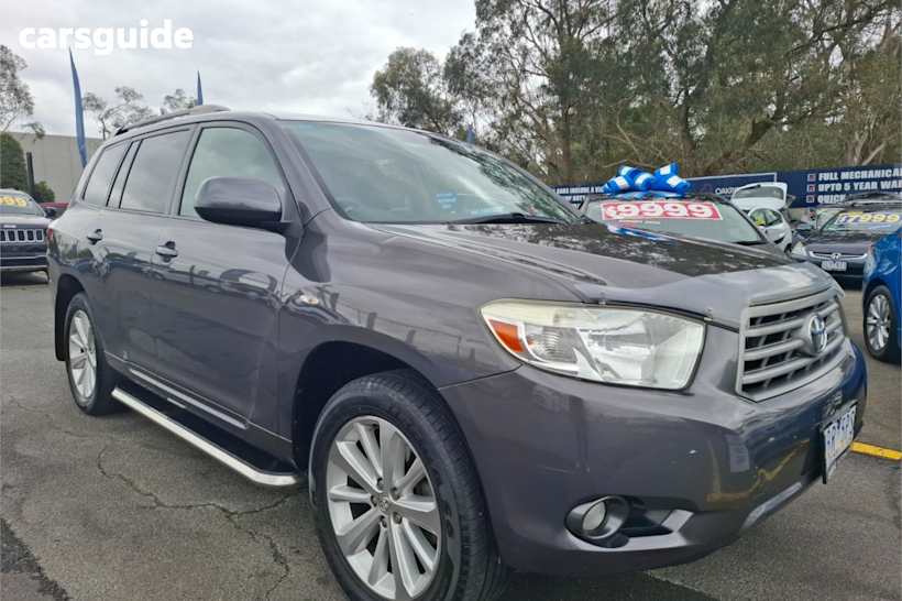 Grey 2010 Toyota Kluger SUV KX-R F