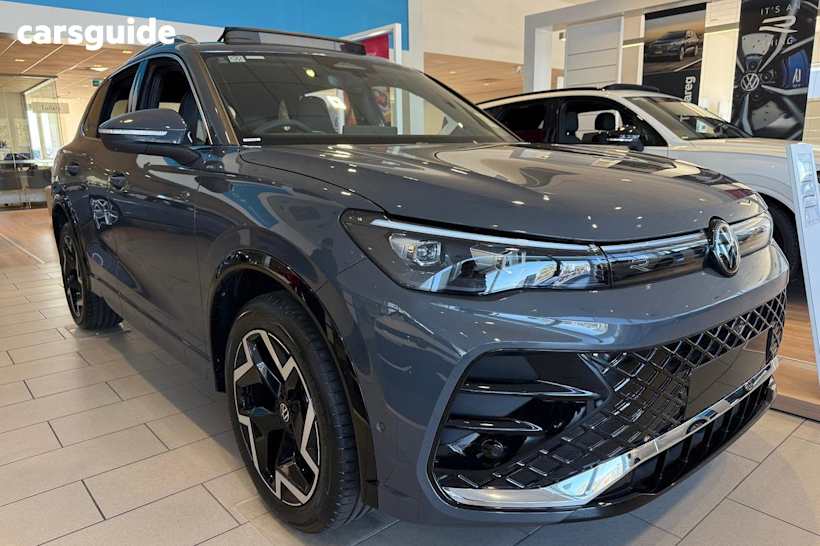 Grey 2025 Volkswagen Tiguan Wagon 150Tsi R-Line