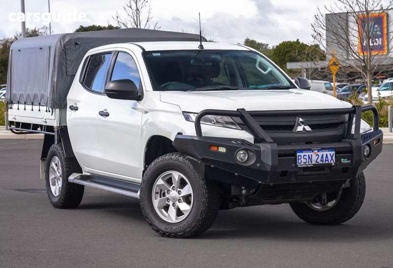 2018 Mitsubishi Triton Double Cab Chassis Glx (4X4)