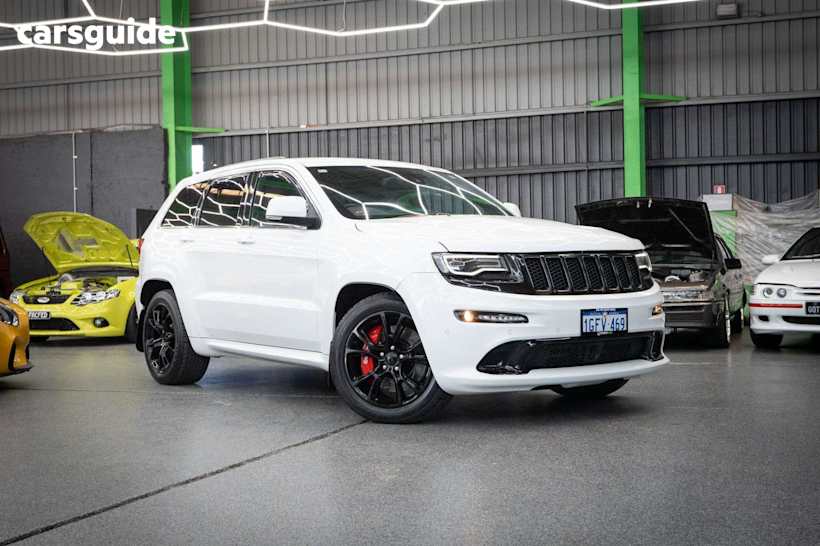White 2014 Jeep Grand Cherokee SUV SRT 4X4