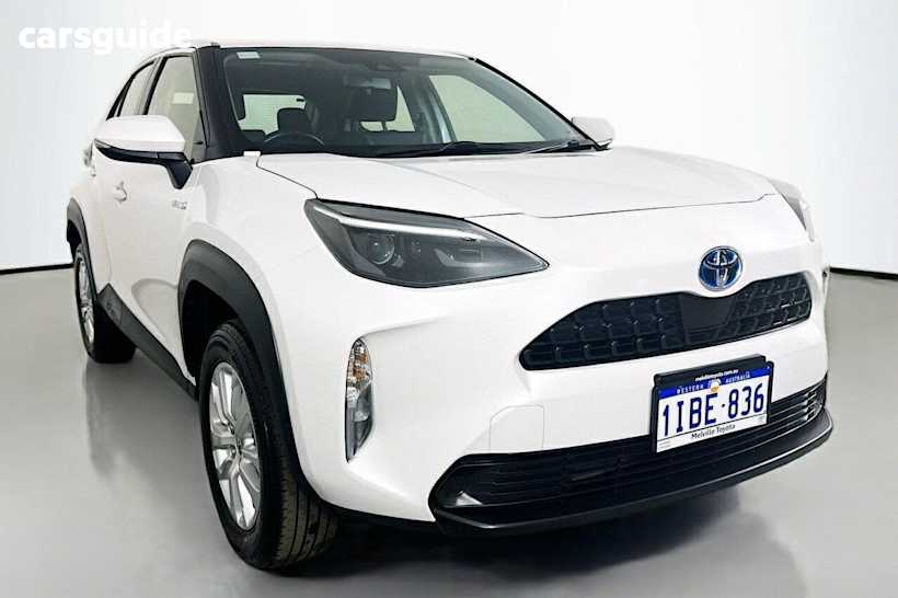 White 2023 Toyota Yaris Cross Wagon Gx Hybrid (Awd)