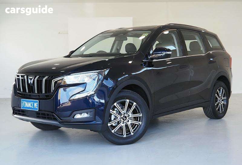 Black 2025 Mahindra XUV700 SUV AX7L F
