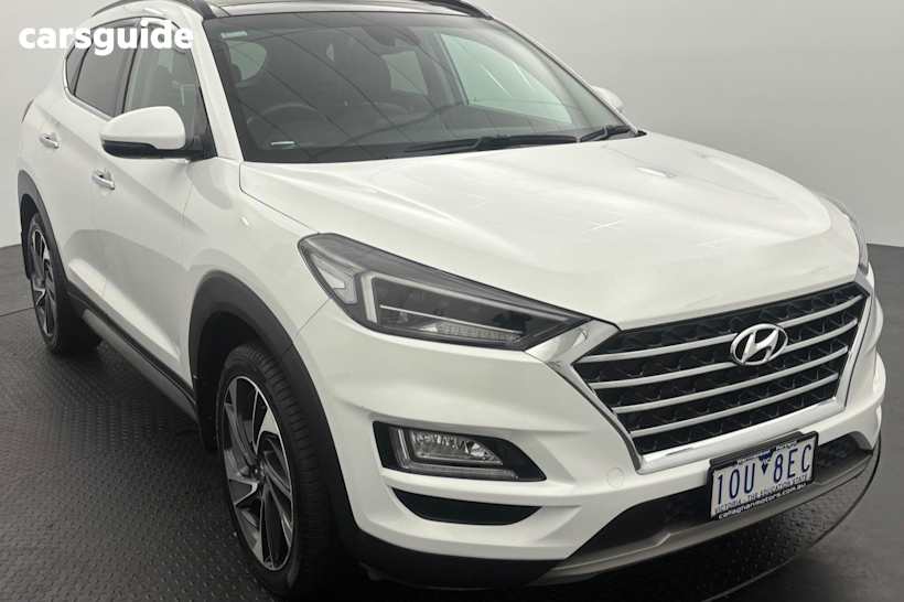 White 2018 Hyundai Tucson SUV HIGHLANDER 4X4