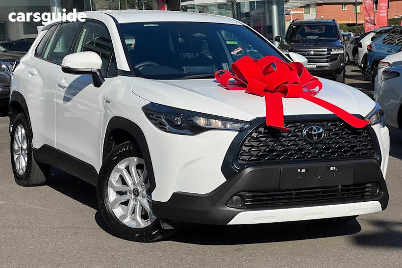 White 2024 Toyota Corolla Cross SUV GX F
