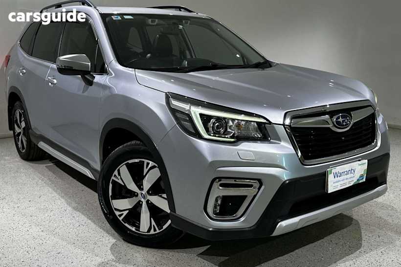 Silver 2018 Subaru Forester SUV 2.5I-S 4WD