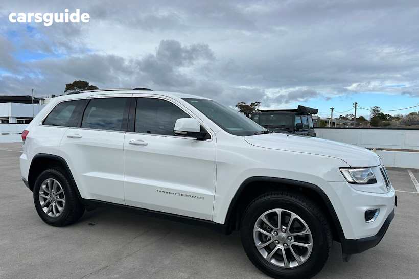White 2014 Jeep Grand Cherokee SUV LAREDO 4X4