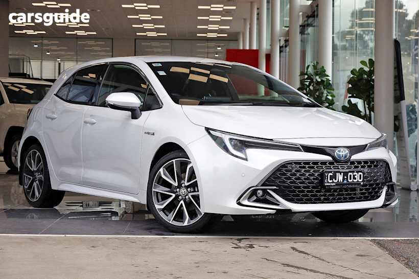 White 2023 Toyota Corolla Hatch ZR HYBRID F