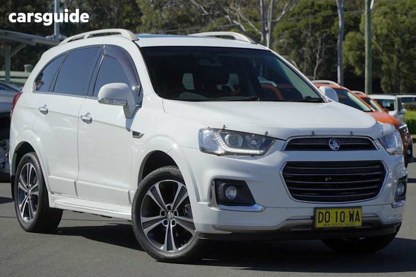 White 2017 Holden Captiva SUV LTZ 4X4