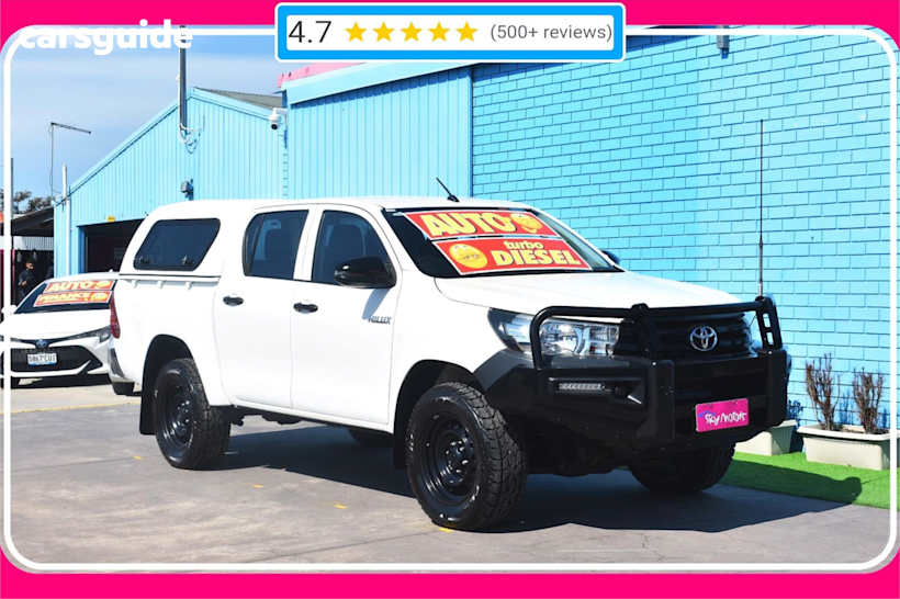 White 2017 Toyota Hilux Ute Tray WORKMATE 4X4