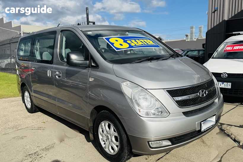 Silver 2010 Hyundai Imax Wagon