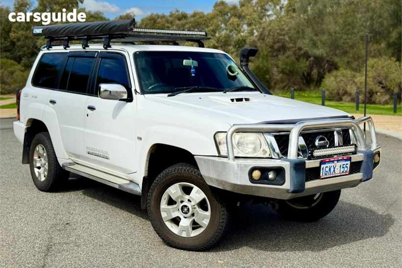 White 2012 Nissan Patrol Wagon St (4X4)