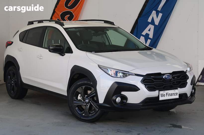 White 2024 Subaru Crosstrek SUV 2.0L 4WD