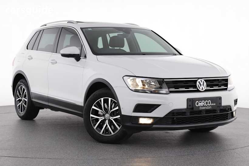 White 2018 Volkswagen Tiguan SUV 132TSI COMFORTLINE 4WD