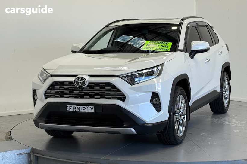 White 2020 Toyota RAV4 SUV CRUISER F