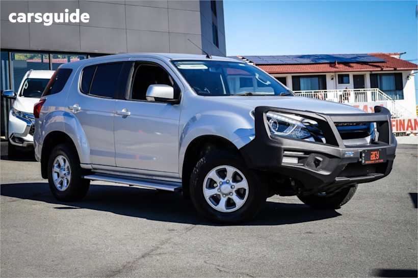 Silver 2019 Isuzu MU-X SUV LS-M 4X4