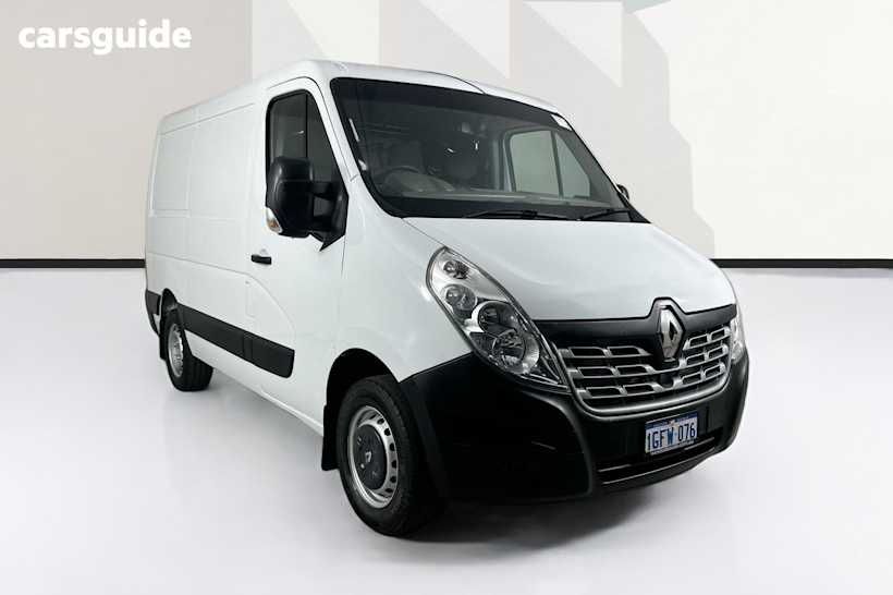 White 2017 Renault Master Van Mwb Mid