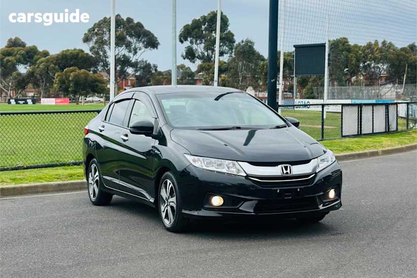 Black 2015 Honda Grace Sedan HYBRID EX