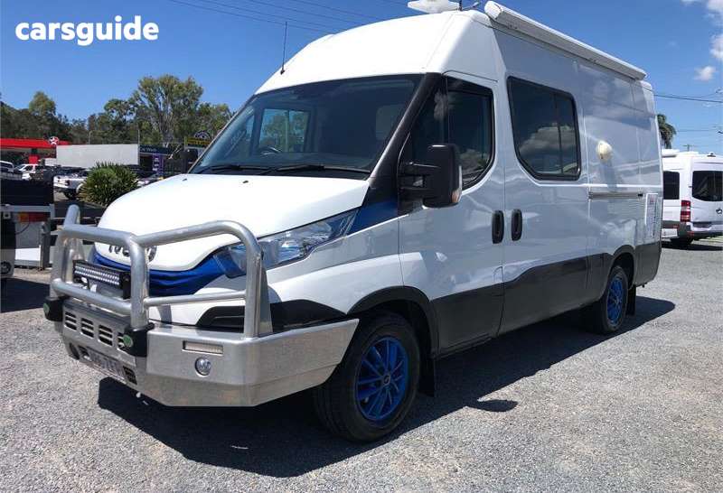 White 2019 Iveco Daily Commercial 35S17 BLUE EDITION (3520L)
