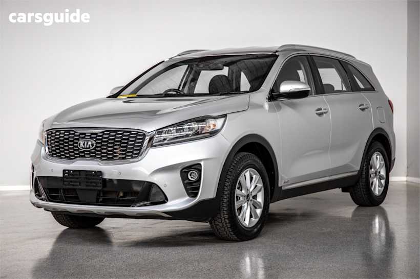 Silver 2020 Kia Sorento SUV SI 4X4