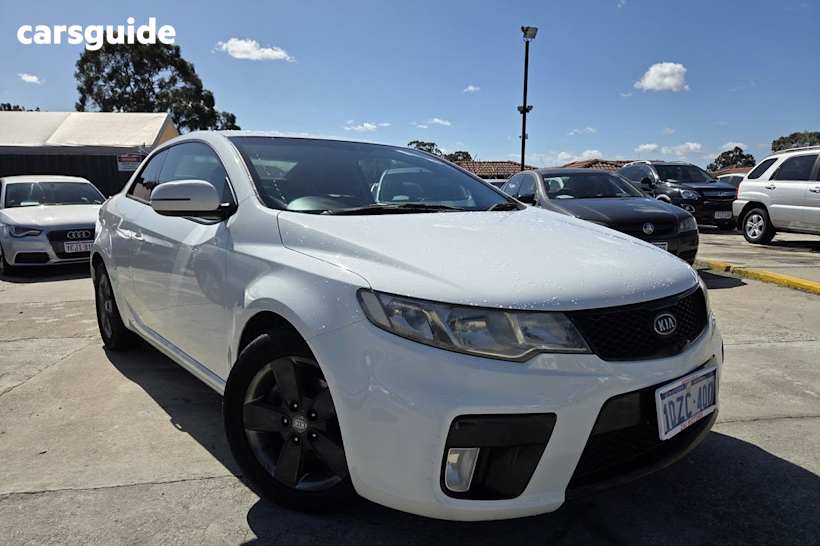 White 2011 Kia Cerato Coupe Koup Si