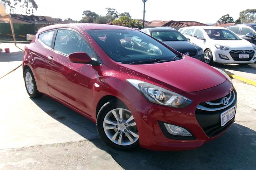 Red 2013 Hyundai I30 Hatchback Se