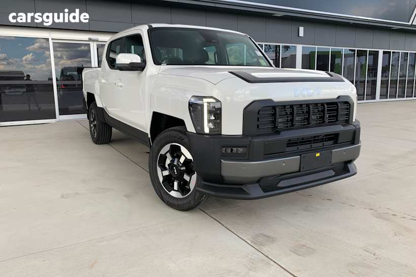 White 2025 Kia Tasman Ute Tray SX+ 4X4