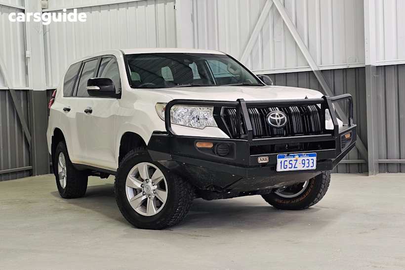 White 2019 Toyota Landcruiser Wagon Lc200 Gx (4X4)