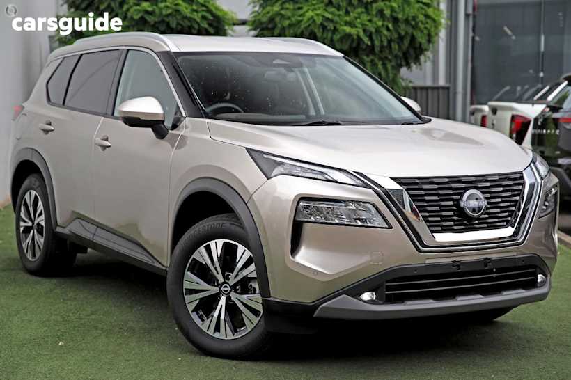 Silver 2025 Nissan X-Trail SUV ST-L 4X4