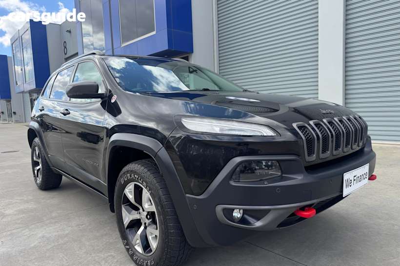 Black 2015 Jeep Cherokee SUV TRAILHAWK 4X4