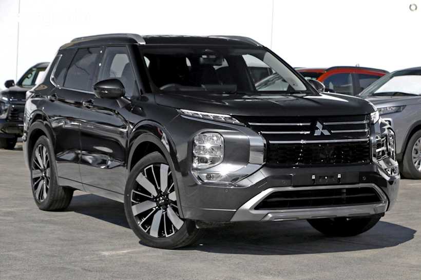 Grey 2025 Mitsubishi Outlander SUV EXCEED 4X4