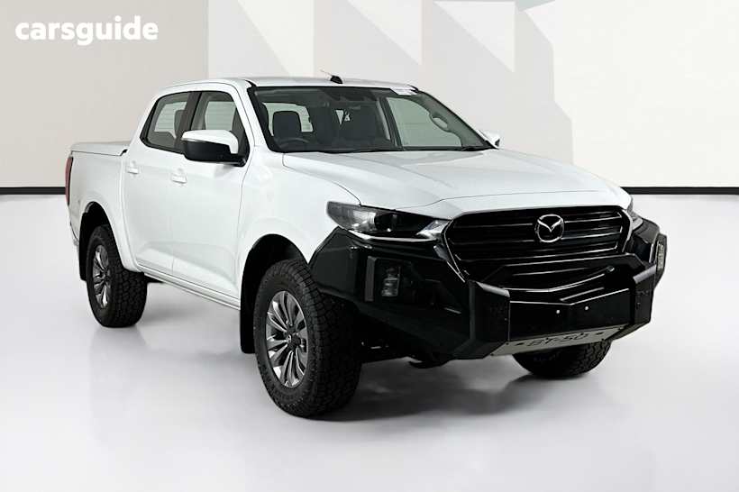 White 2023 Mazda BT-50 Dual Cab Pick-up Xt (4X4)