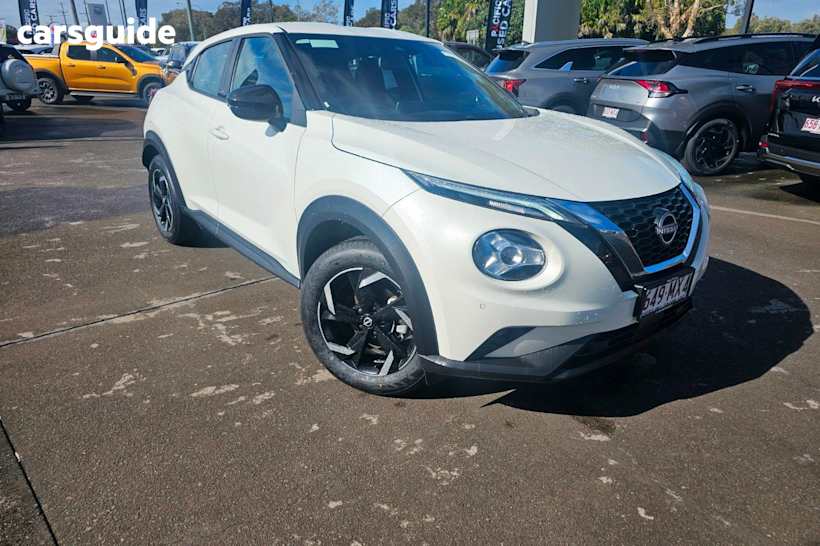 White 2023 Nissan Juke Hatchback St+