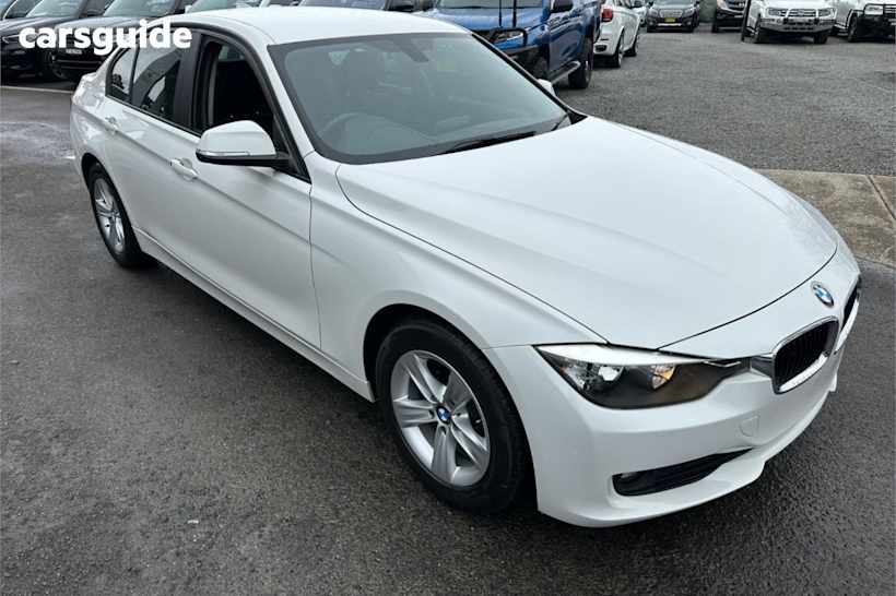 White 2014 BMW 3 Sedan 316I R