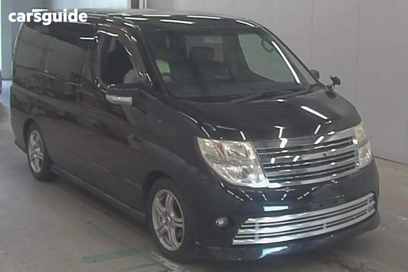 Black 2007 Nissan Elgrand SUV LUXURY 8 SEATER 4WD RIDER