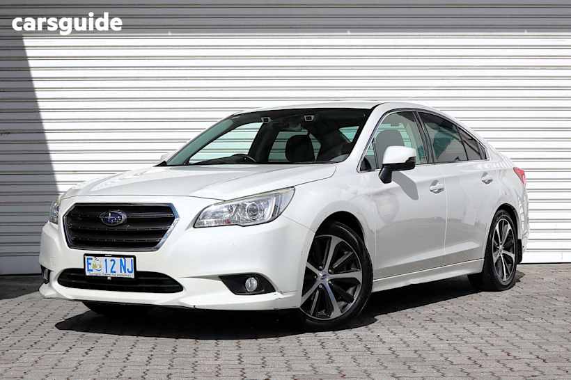 White 2015 Subaru Liberty Sedan 2.5I 4WD