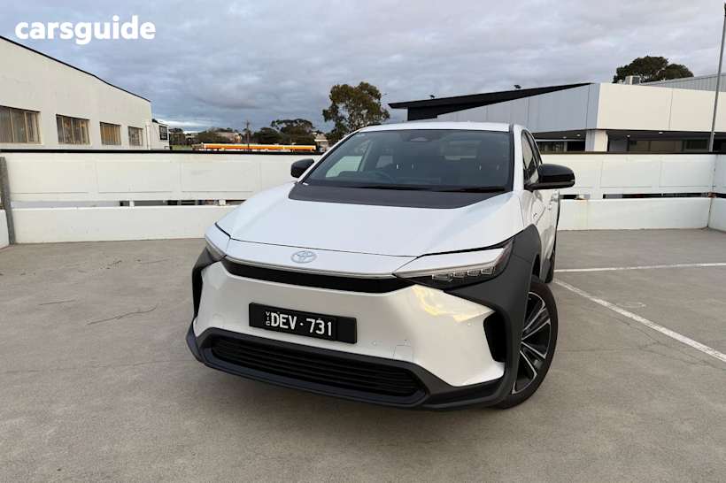 White 2024 Toyota BZ4X SUV F