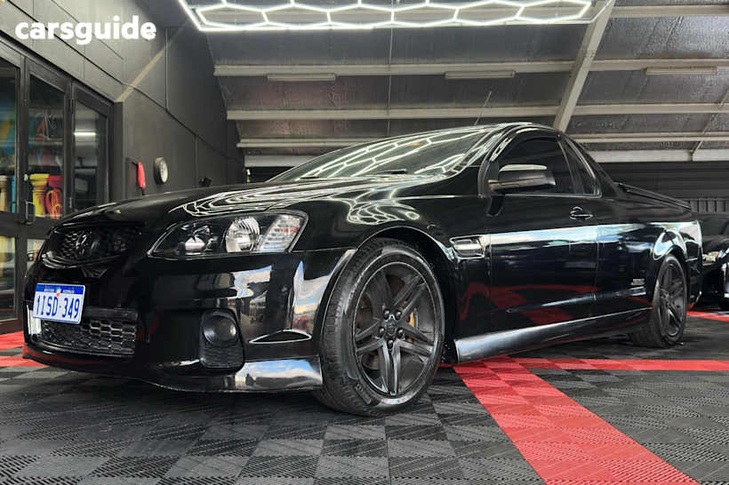 Black 2012 Holden UTE Ute Tray SS R