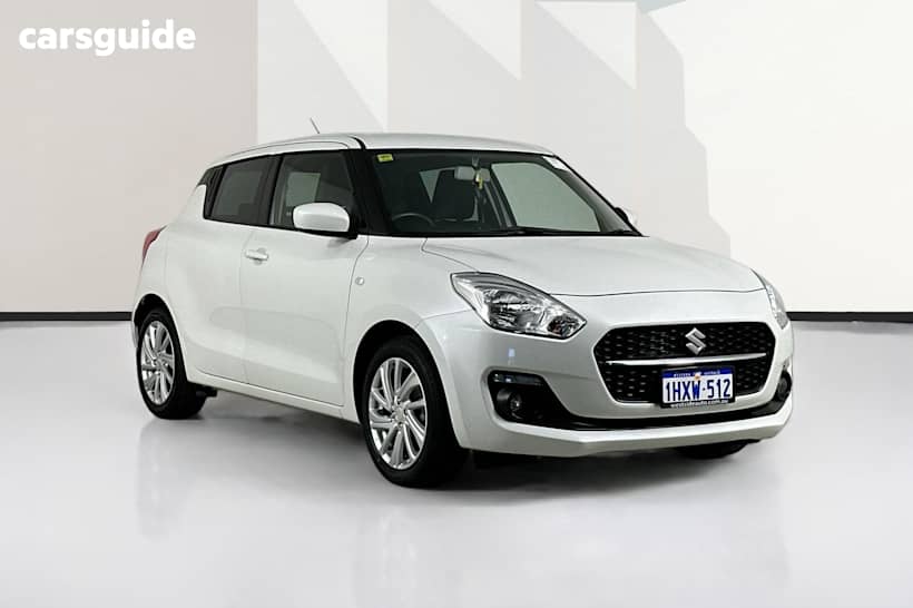White 2023 Suzuki Swift Hatchback Gl Navi