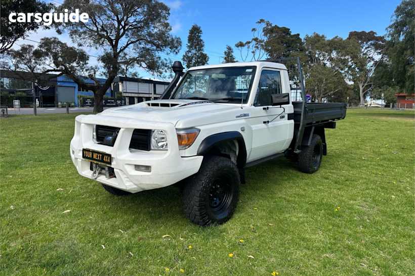 White 2019 Toyota Landcruiser Ute Tray WORKMATE (4X4)