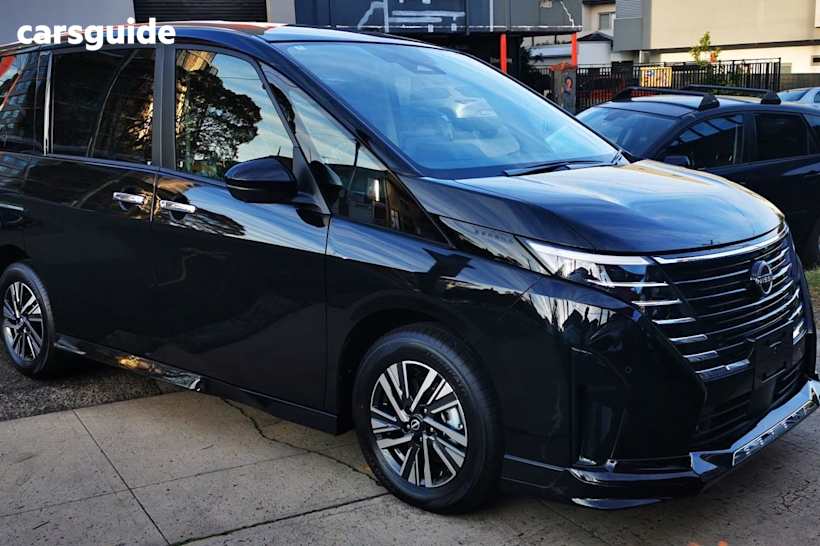 Black 2024 Nissan Serena OtherCar E-POWER HIGHWAY STAR