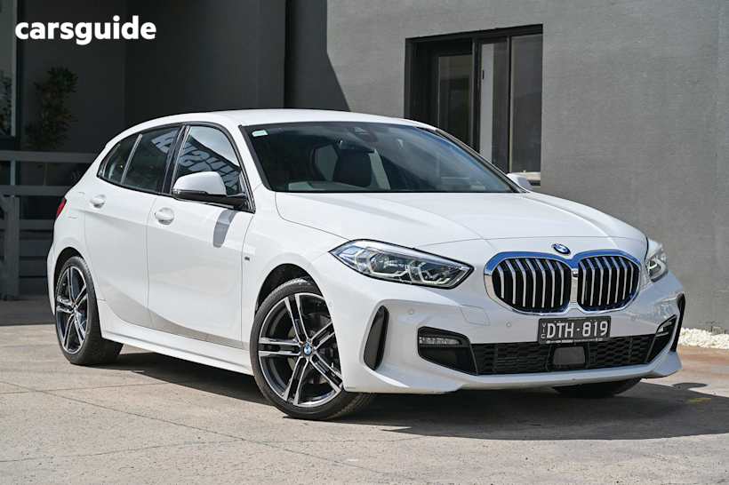 White 2022 BMW 1 Hatch 118I M SPORT F