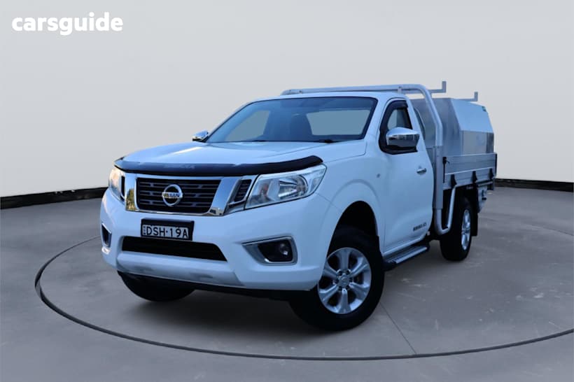 White 2017 Nissan Navara Ute Tray RX R
